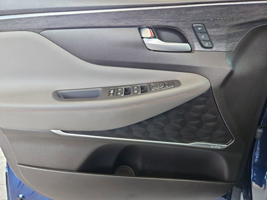 Used 2020 Hyundai Santa Fe Limited FWD image 28