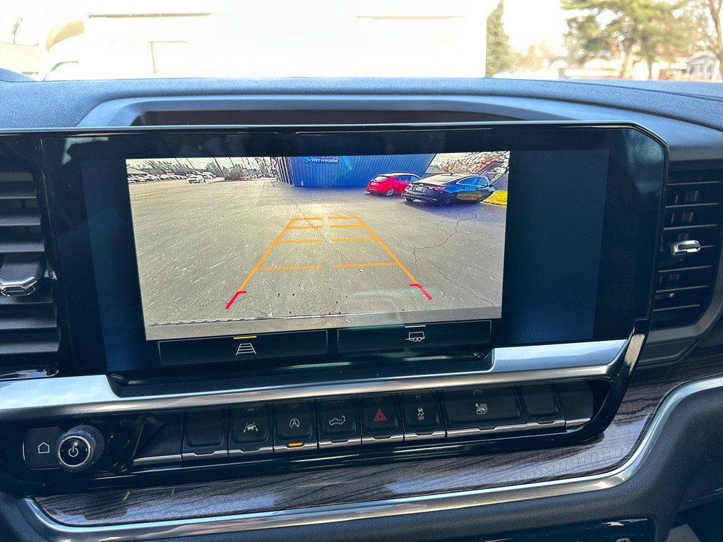 Used 2025 Chevrolet Silverado 1500 LT image 31