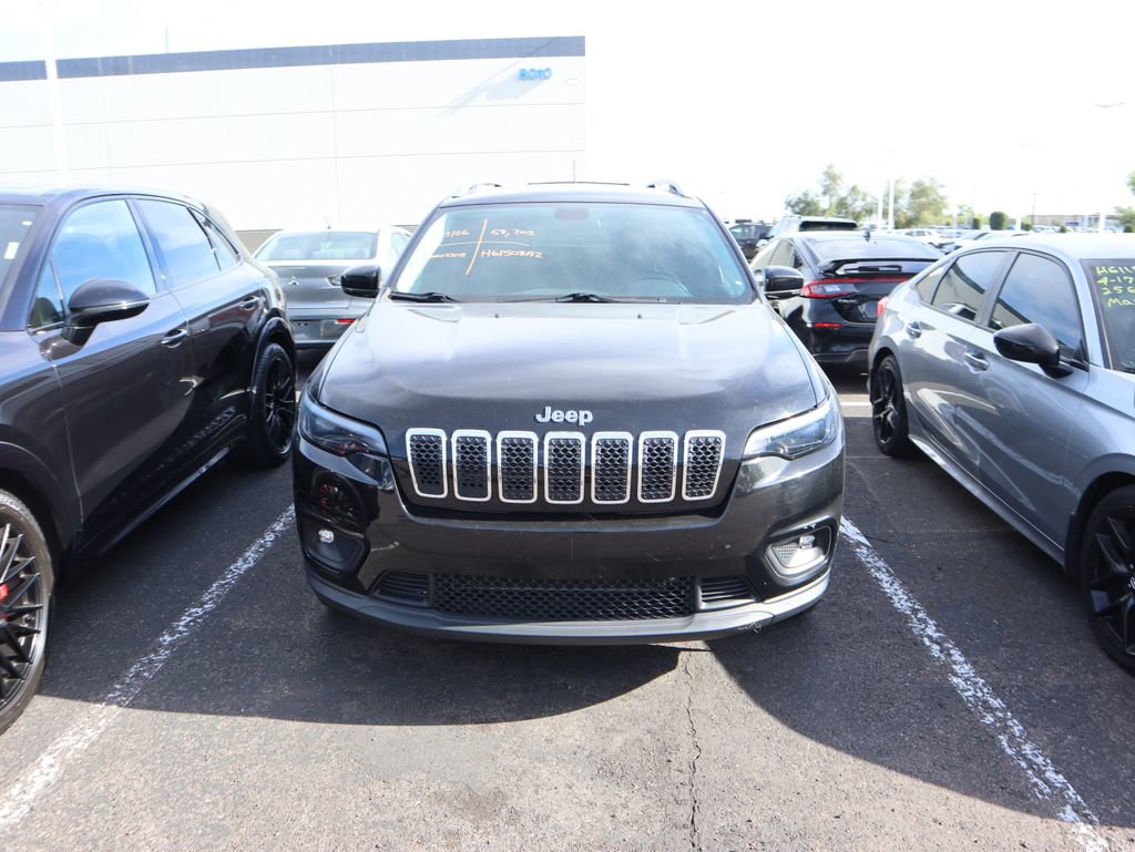Used 2019 Jeep Cherokee Latitude Plus w/ Trailer Tow Group image 2