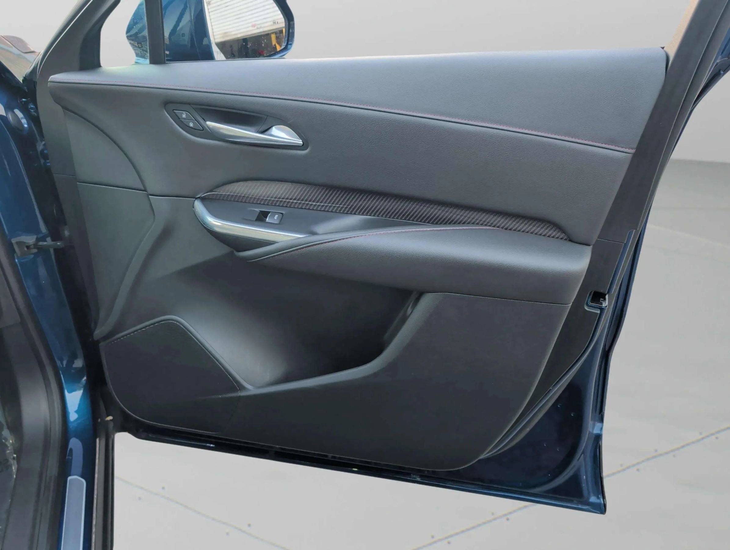 Used 2019 Cadillac XT4 Sport image 17