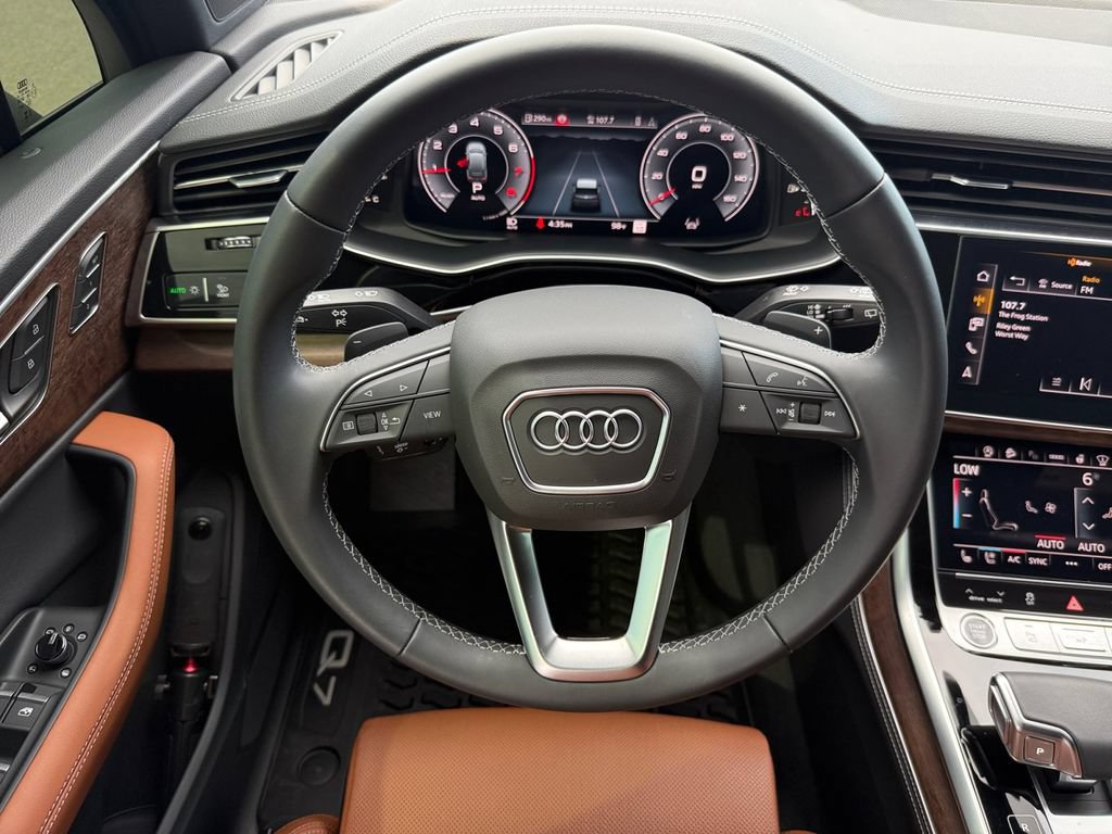 Used 2026 Audi Q7 3.0T Prestige AWD/4WD image 14
