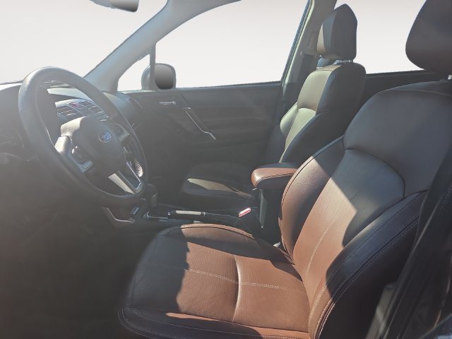Used 2018 Subaru Forester 2.5i Touring w/ Popular Package #2 AWD/4WD image 9