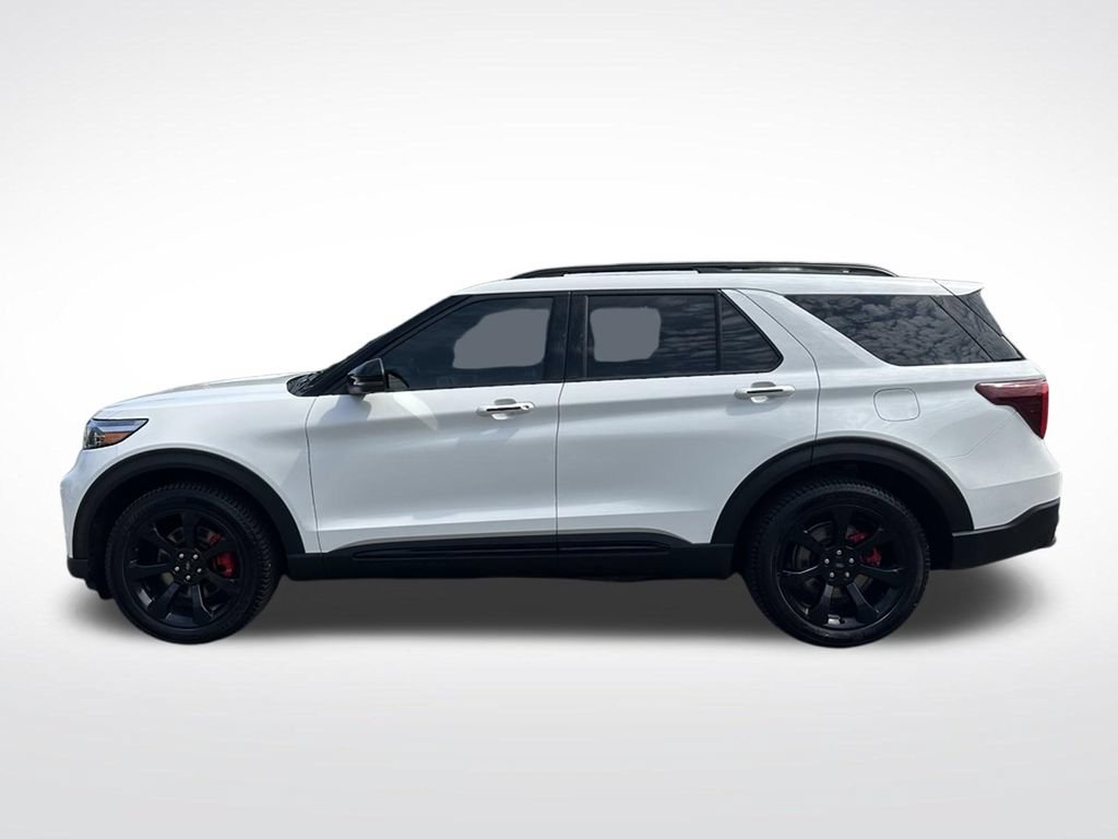 Used 2021 Ford Explorer ST w/ Equipment Group 401A AWD/4WD image 2