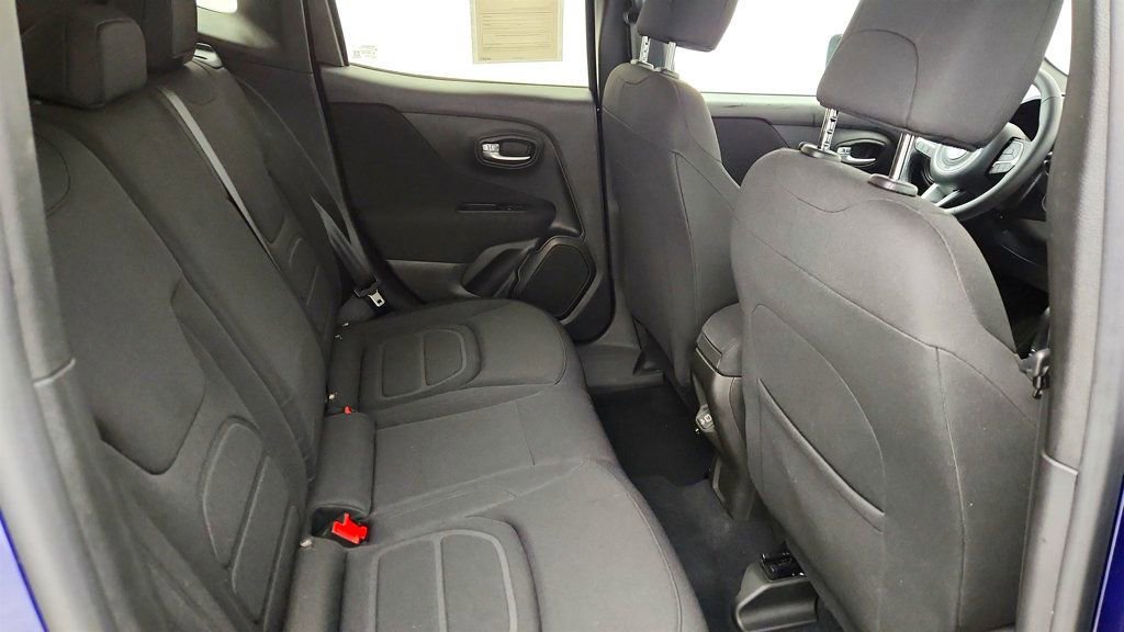 Used 2020 Jeep Renegade Latitude image 21