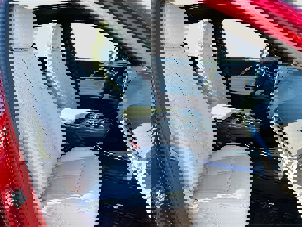 New 2026 Cadillac Lyriq Luxury image 28