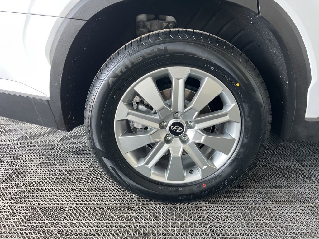 Used 2023 Hyundai Palisade SE w/ Cargo Package image 25