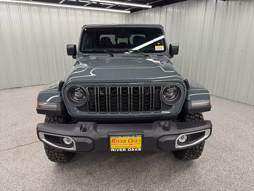 New 2026 Jeep Gladiator Sport AWD/4WD image 2