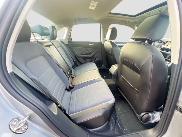 New 2026 Volkswagen Jetta SE FWD image 26