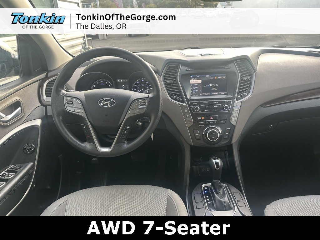 Used 2018 Hyundai Santa Fe SE image 14