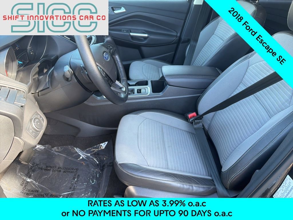 Used 2018 Ford Escape SE w/ SE Sport Appearance Package image 14