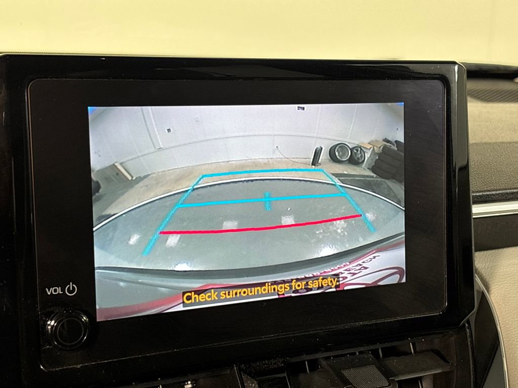 Certified 2024 Toyota Corolla Cross L image 17