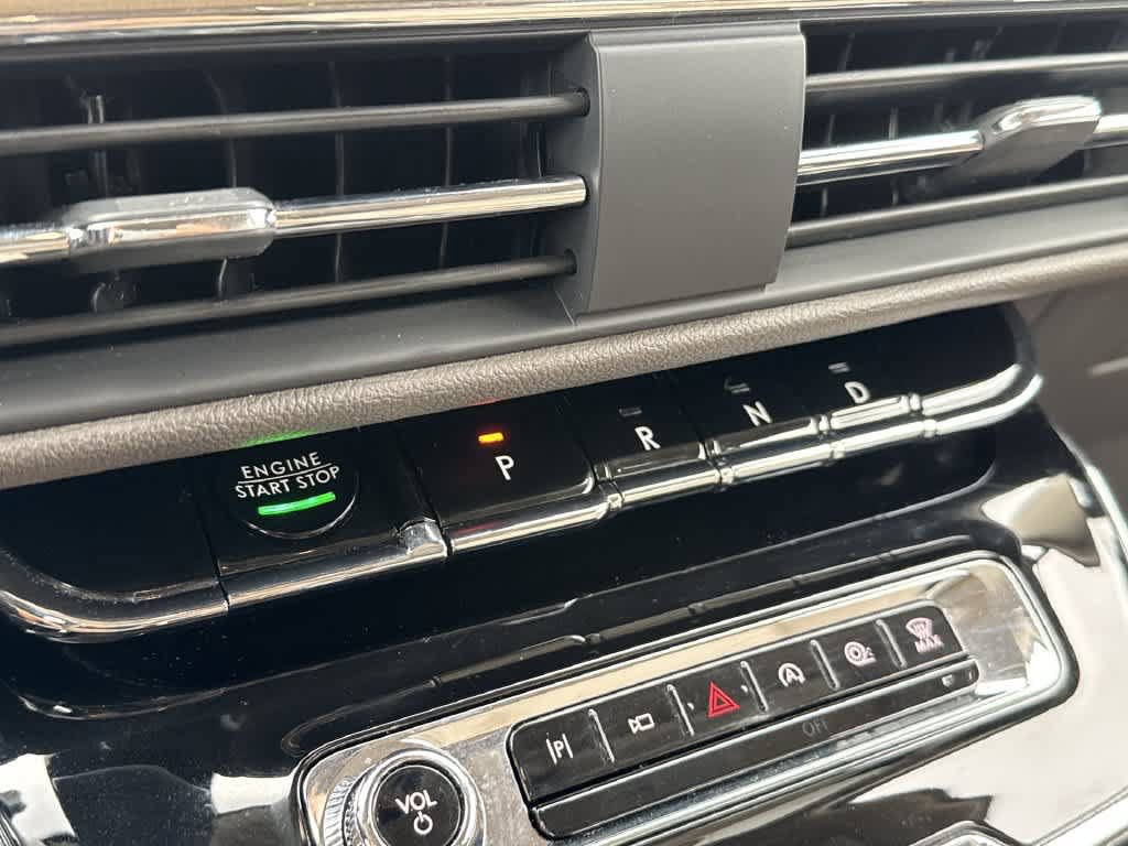 Used 2024 Lincoln Corsair FWD image 20