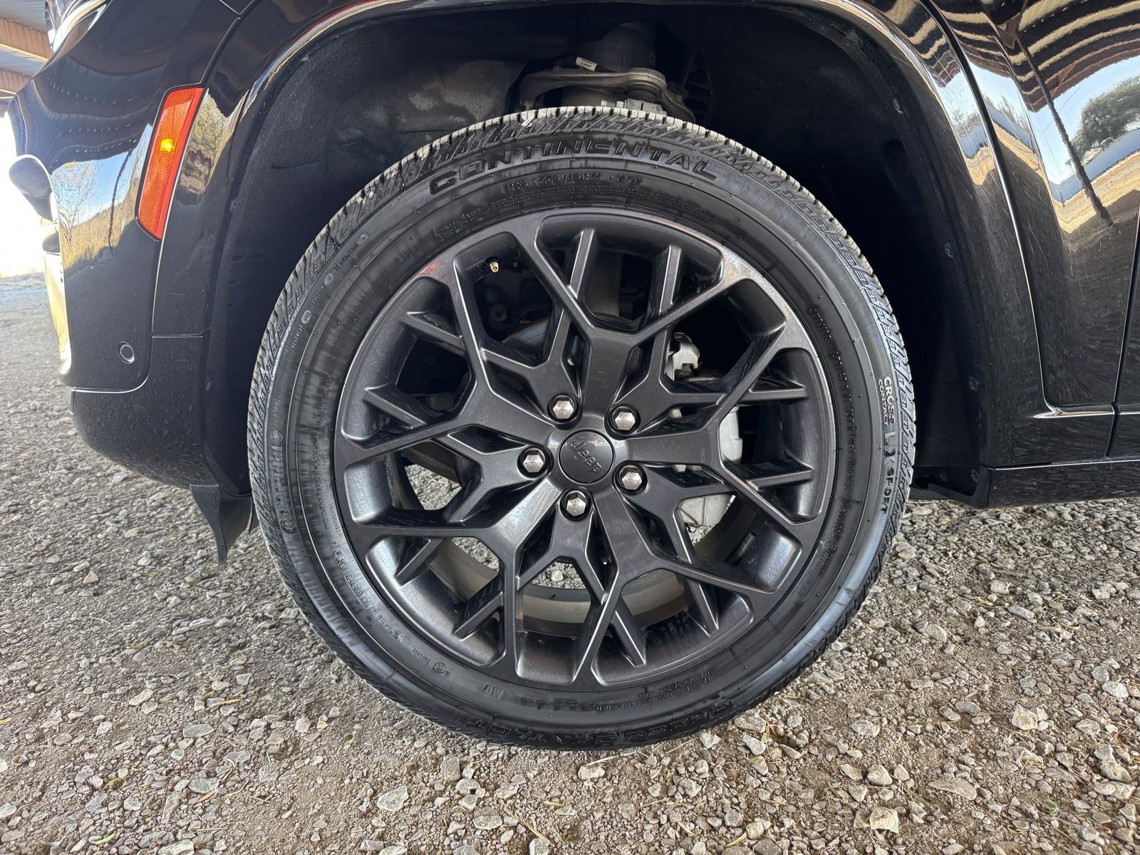 Used 2024 Jeep Grand Cherokee Summit image 47