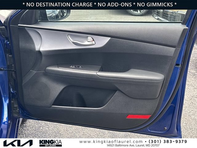 Used 2024 Kia Forte LXS FWD image 15