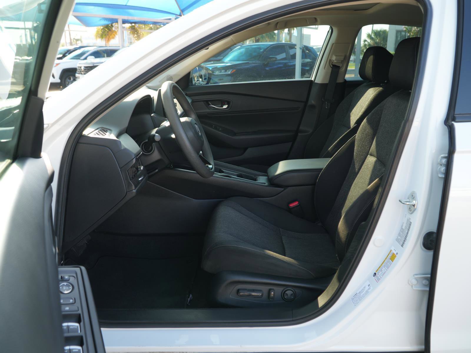 Used 2023 Honda Accord EX image 16