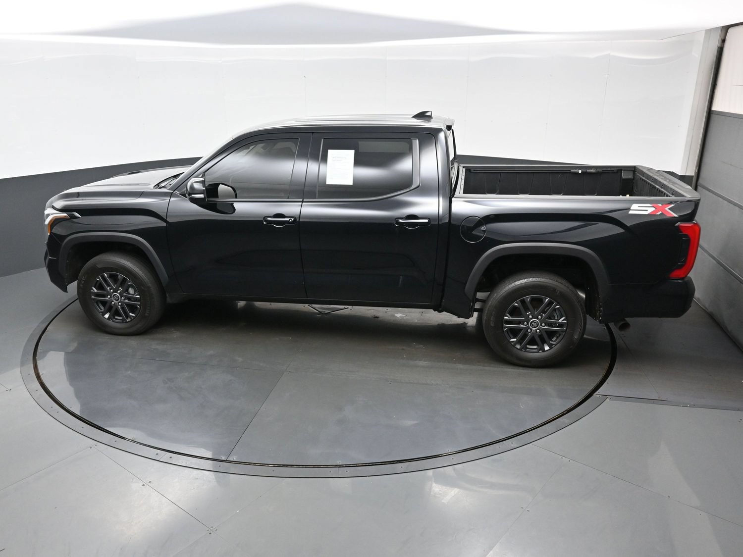 Used 2023 Toyota Tundra SR5 w/ SR5 Convenience Package AWD/4WD image 41