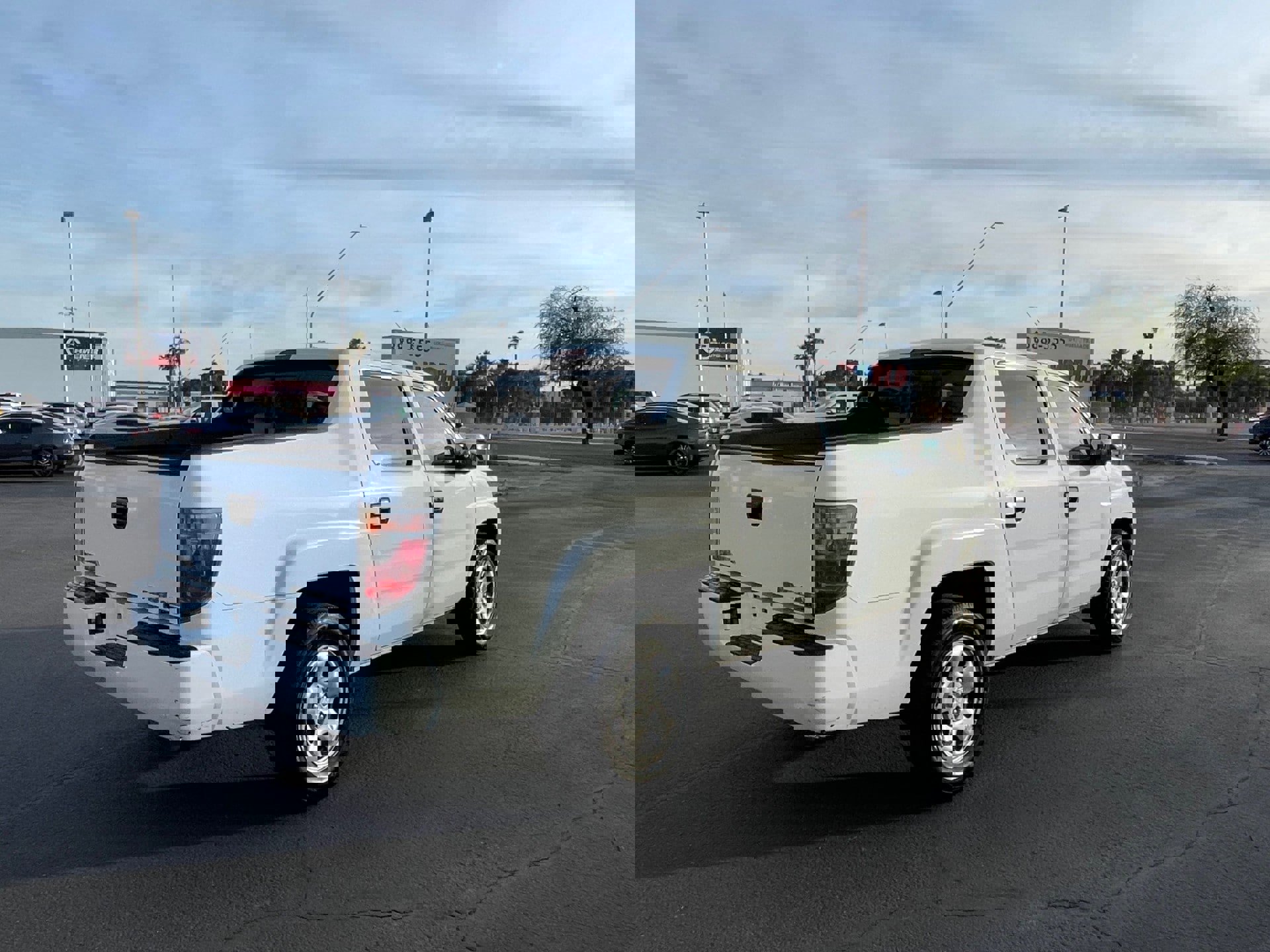 Used 2007 Honda Ridgeline RT image 5