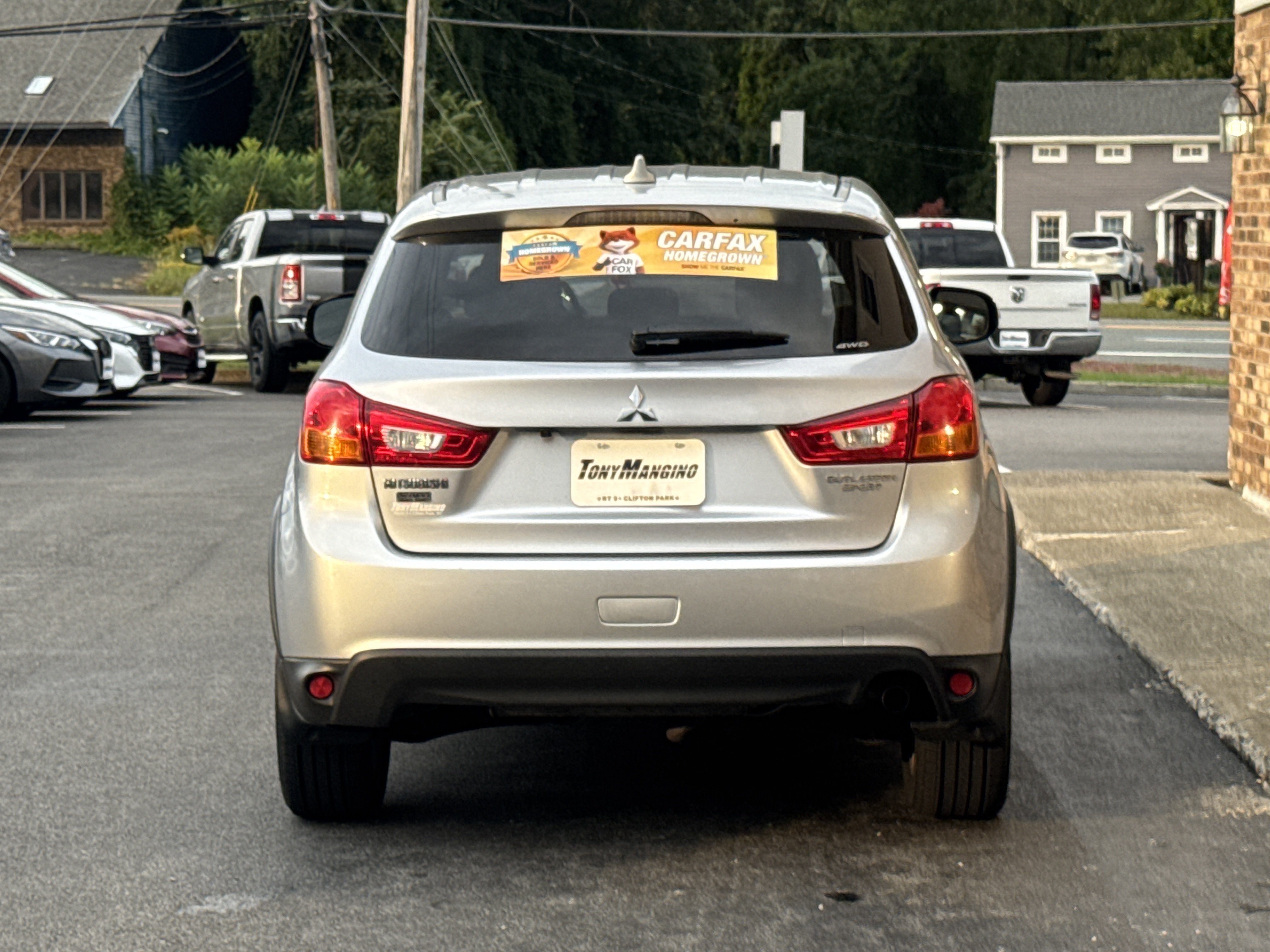 Used 2017 Mitsubishi Outlander Sport LE AWD/4WD image 4