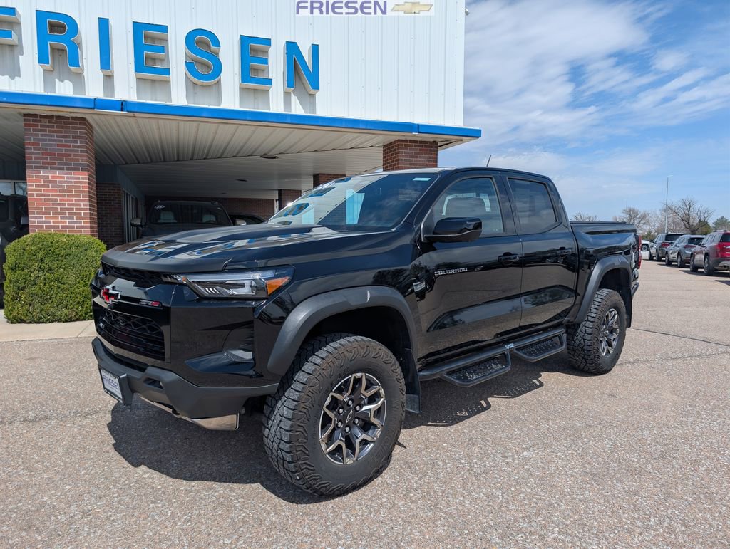 Used 2024 Chevrolet Colorado ZR2 w/ Technology Package image 1
