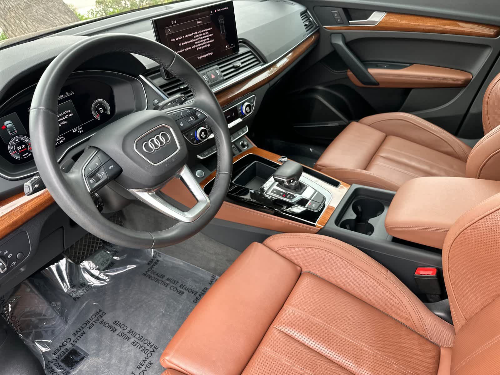 Used 2023 Audi Q5 2.0T Premium Plus w/ Premium Plus Package AWD/4WD image 11