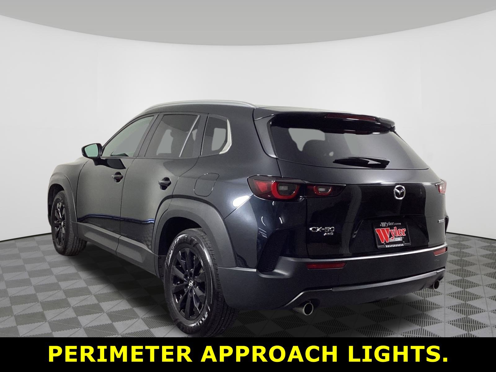 Used 2024 MAZDA CX-50 AWD 2.5 S w/ Preferred Package image 8