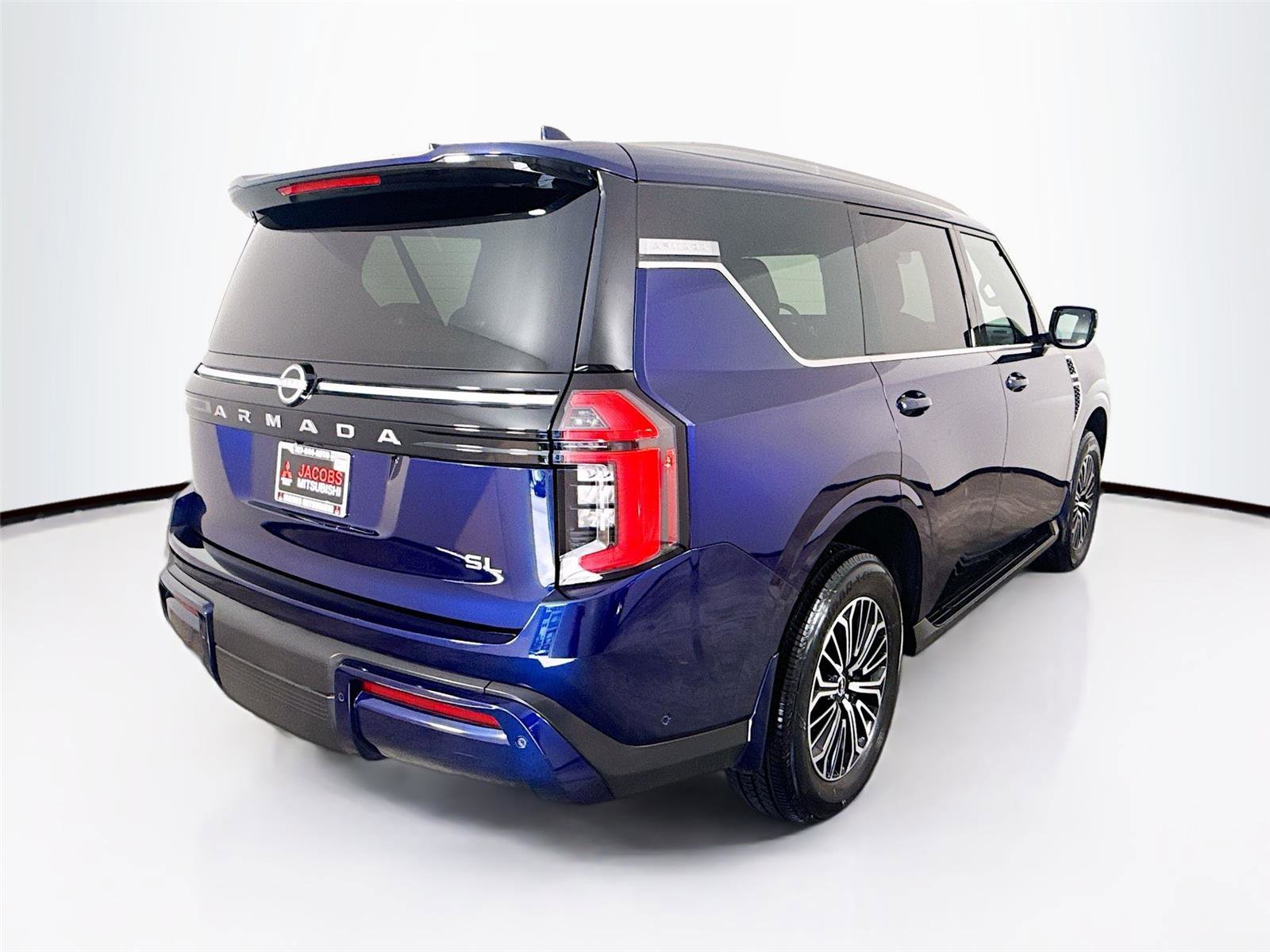Used 2025 Nissan Armada SL w/ Captain's Chari Seat Package image 43