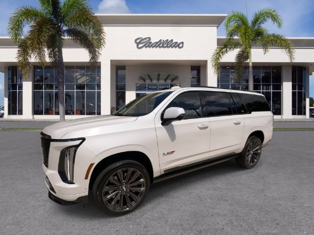 Certified 2025 Cadillac Escalade ESV V AWD/4WD image 6