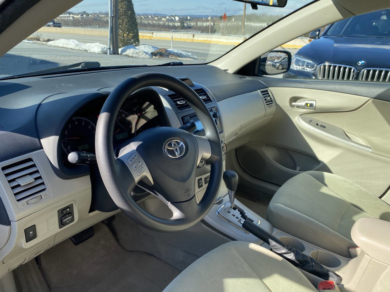 Used 2012 Toyota Corolla LE image 13