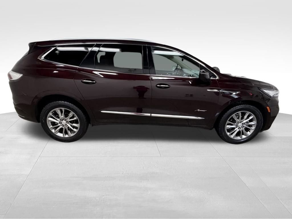 Certified 2022 Buick Enclave Avenir w/ Avenir Technology Package image 10