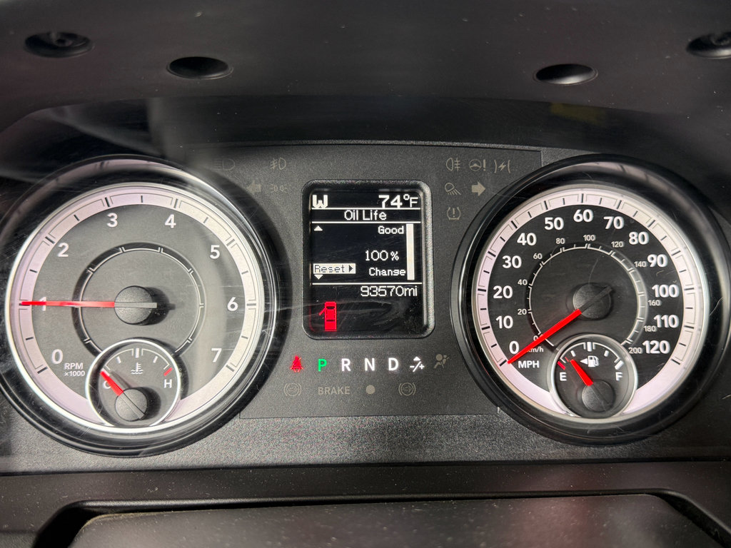 Used 2017 RAM 1500 Express image 23