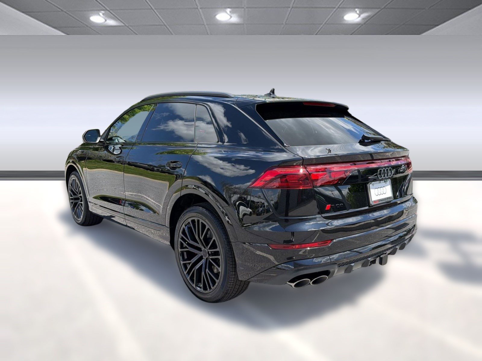 New 2026 Audi SQ8 Prestige AWD/4WD image 3