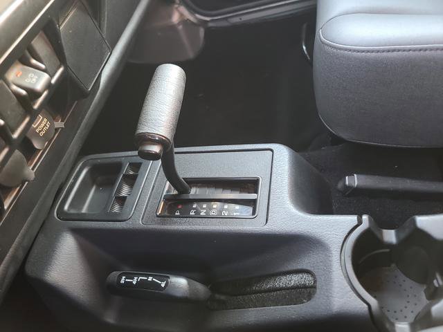 Used 2004 Jeep Wrangler Unlimited image 30