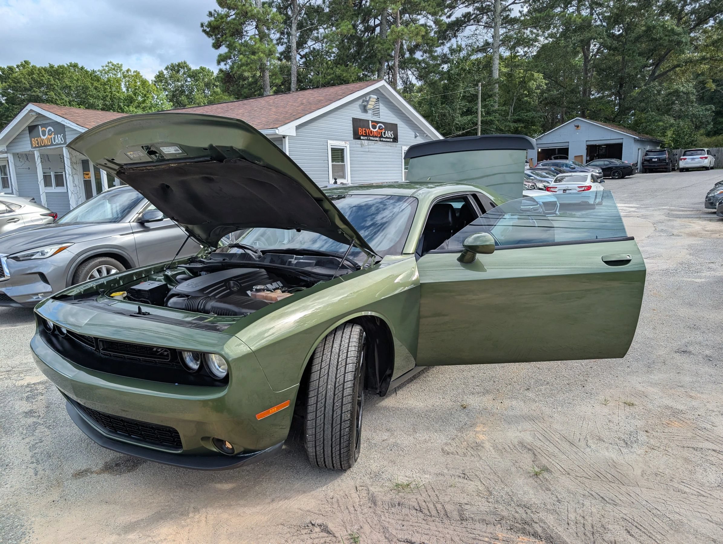 Used 2018 Dodge Challenger R/T Plus RWD image 12