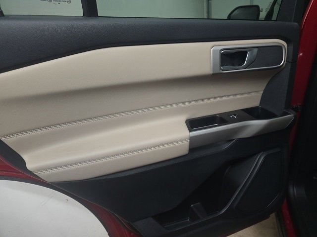 Used 2023 Ford Explorer XLT w/ Equipment Group 202A image 16