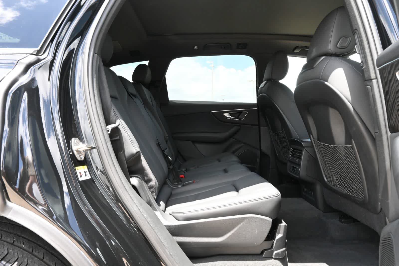 Used 2022 Audi Q7 3.0T Premium Plus AWD/4WD image 22