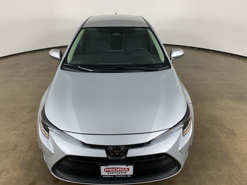 Used 2024 Toyota Corolla LE image 4