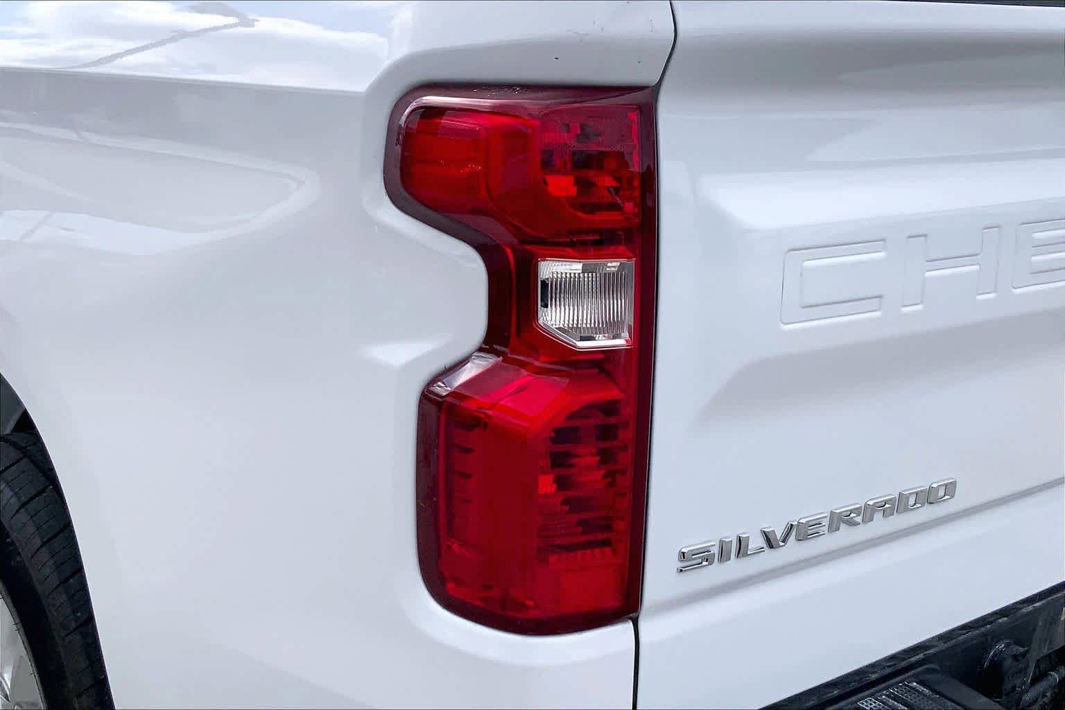 Used 2024 Chevrolet Silverado 1500 Custom image 48