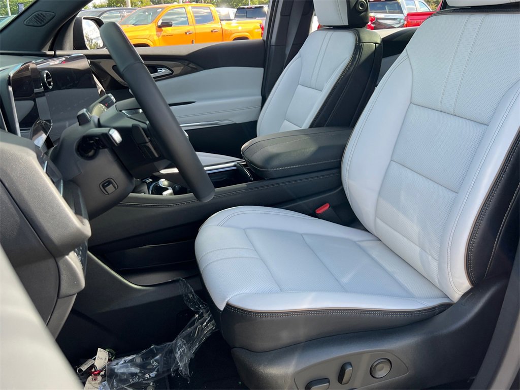 New 2026 Chevrolet Traverse High Country image 17