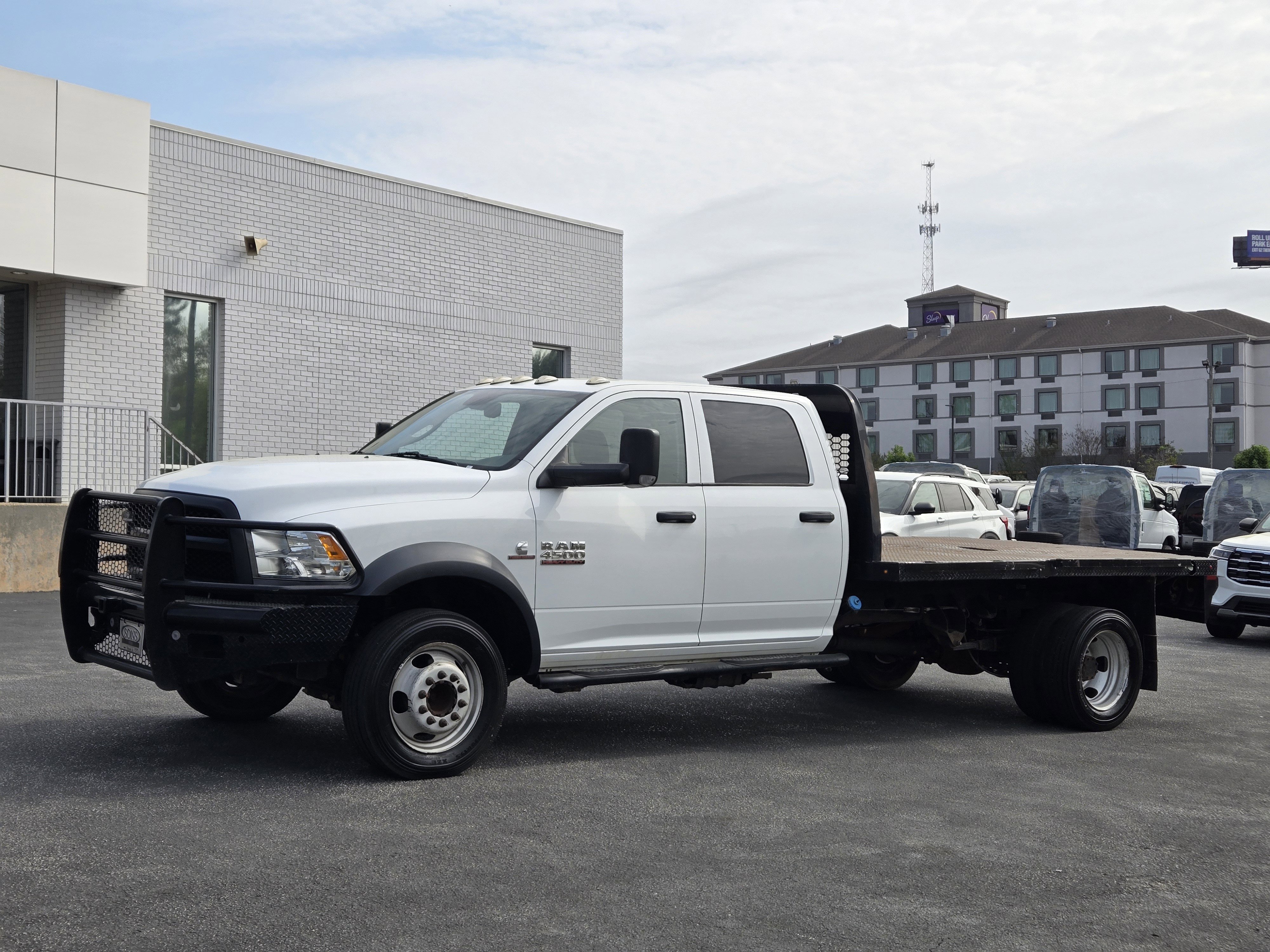 Used 2018 RAM 4500 Tradesman w/ Ambulance Prep Group image 2