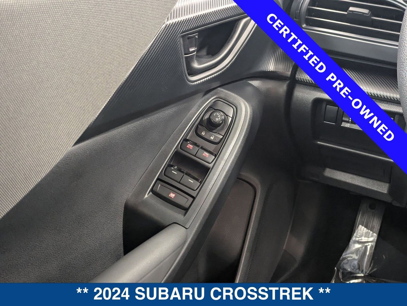 Used 2024 Subaru Crosstrek 2.0i w/ Crosstrek Mirror Package image 20