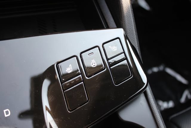 Used 2023 Kia Sportage EX AWD/4WD image 11