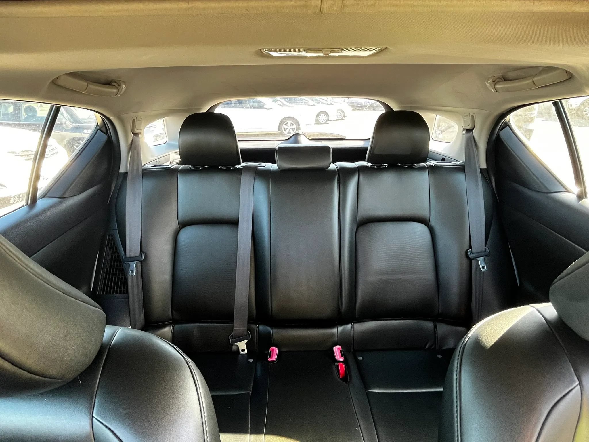 Used 2011 Lexus CT 200h Premium w/ Premium Audio Pkg FWD image 10
