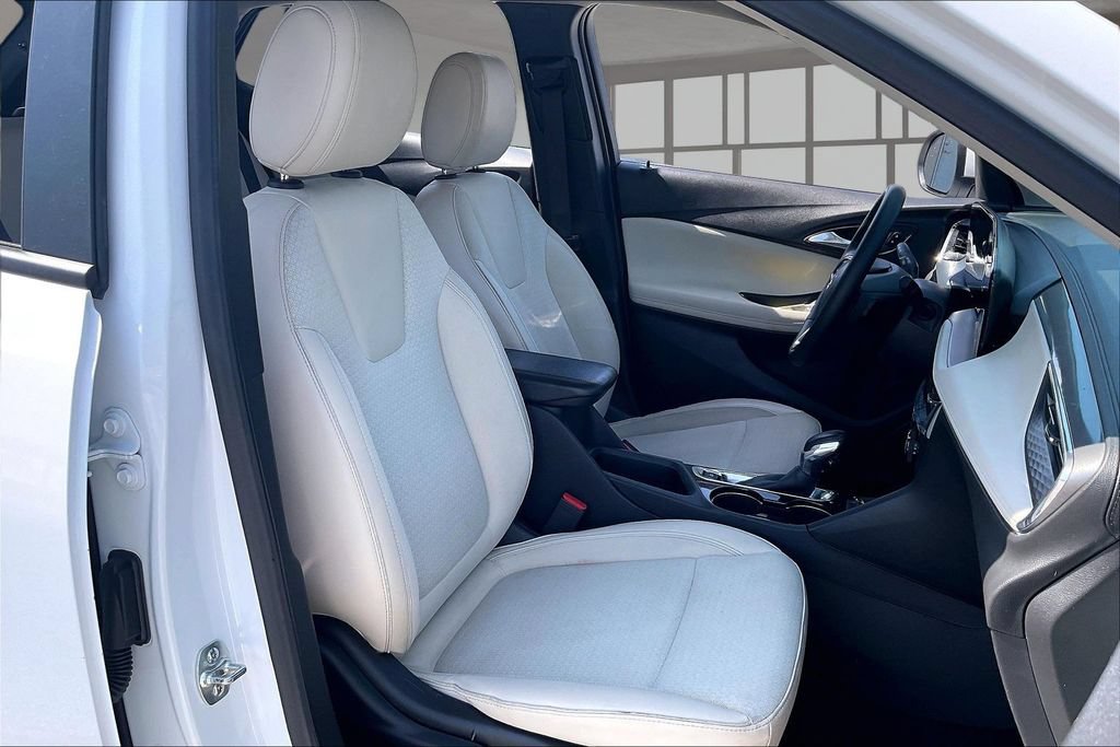 Used 2025 Buick Encore GX Preferred FWD image 26