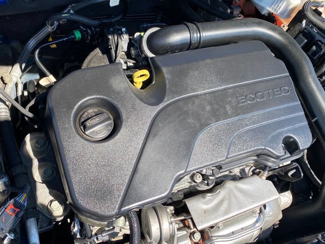 Used 2023 Chevrolet Malibu LT FWD image 20