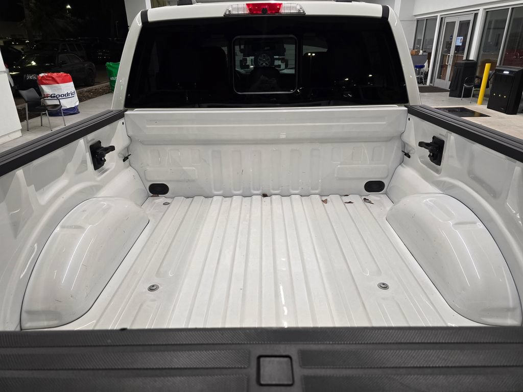 Used 2023 Ford F150 Lightning Lariat AWD/4WD image 7