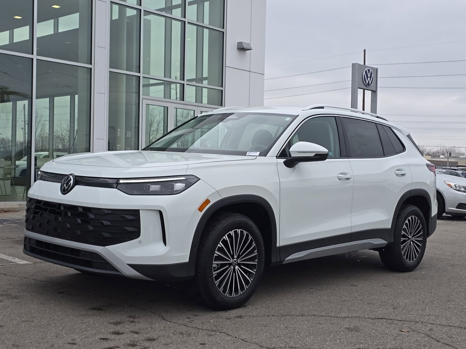 New 2026 Volkswagen Tiguan S AWD/4WD image 6