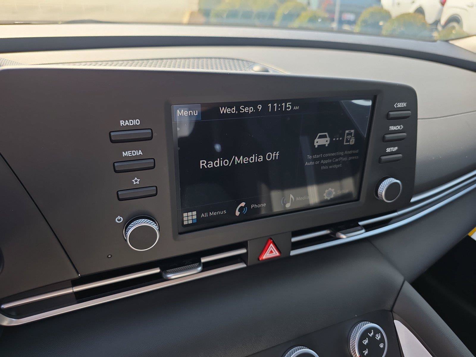 New 2026 Hyundai Elantra SE FWD image 16