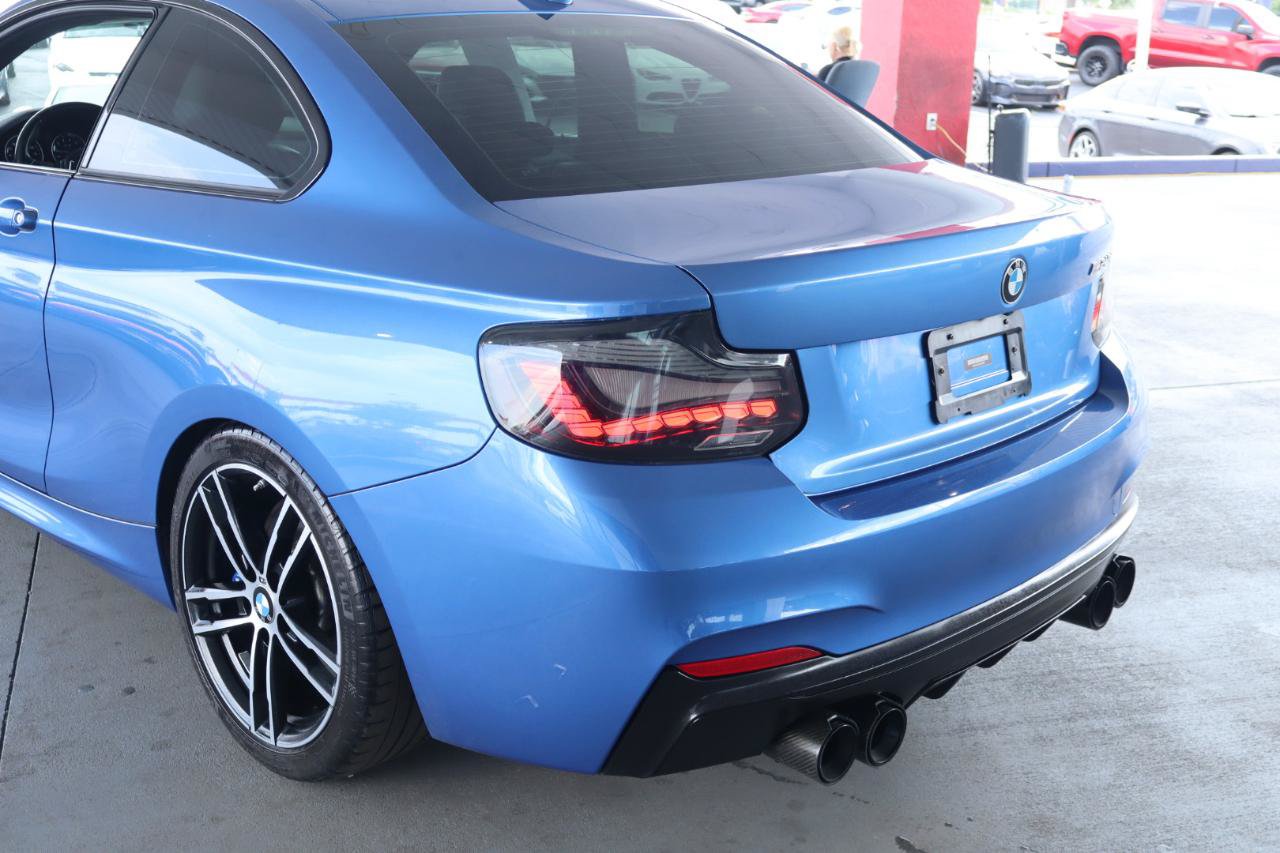 Used 2018 BMW M240i Coupe RWD image 9