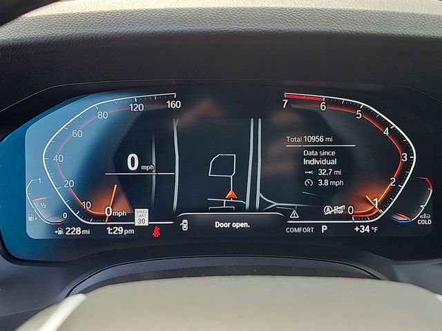 Used 2022 BMW 330i xDrive Sedan w/ Driving Assistance Package image 32