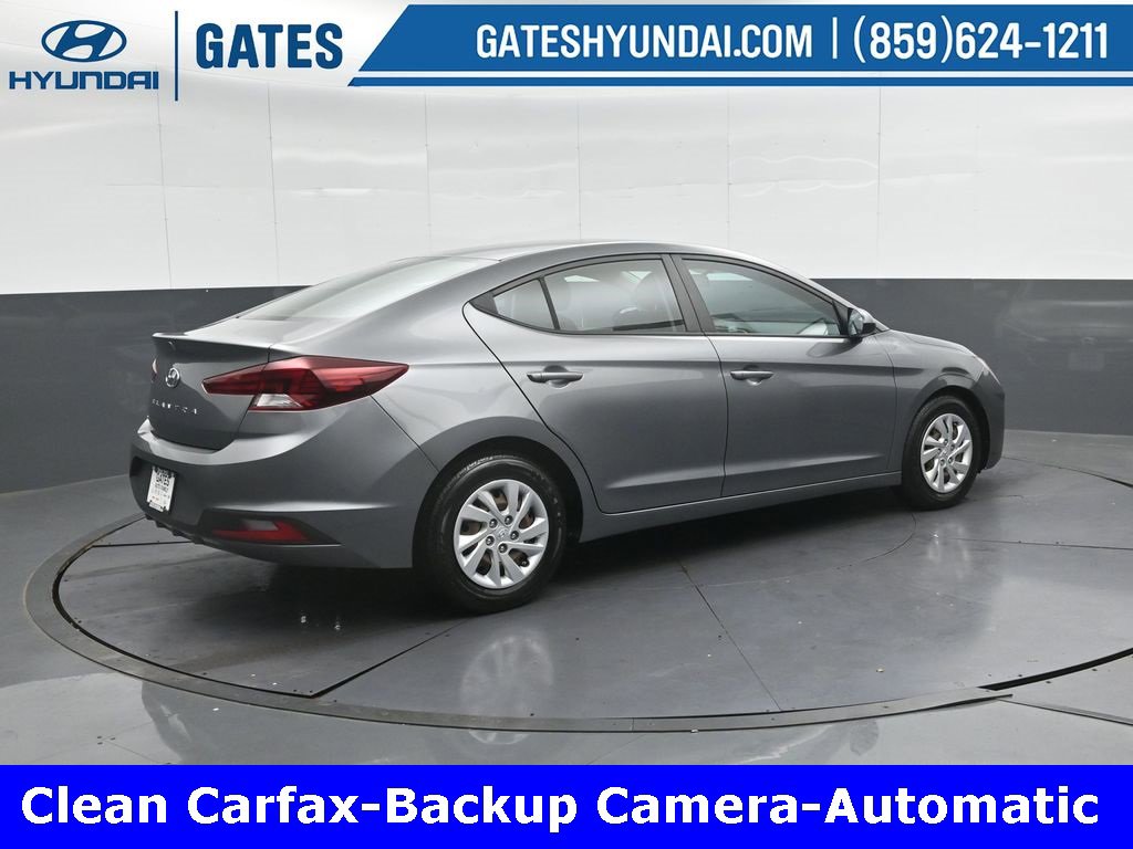 Used 2019 Hyundai Elantra SE w/ Cargo Package image 2